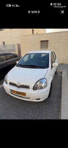 טויוטה יאריס