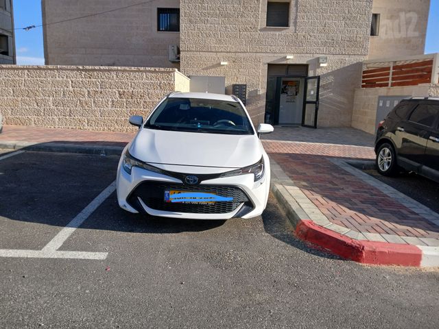 טויוטה קורולה