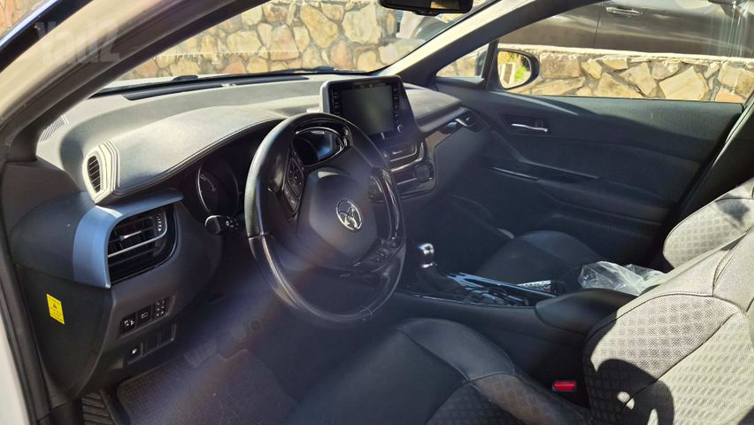 טויוטה C-HR