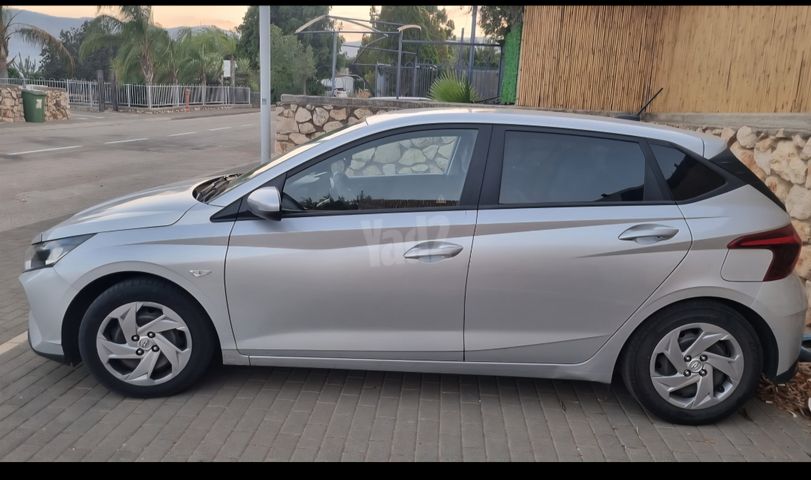 יונדאי i20