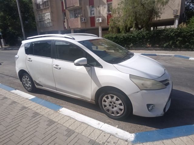 טויוטה ורסו