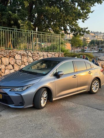 מודעת רכב טויוטה קורולה