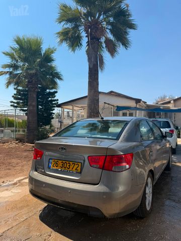 מודעת רכב קיה פורטה 