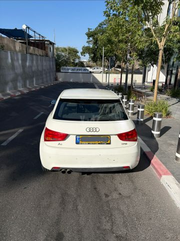 אאודי A1