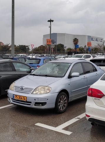 מודעת רכב טויוטה קורולה