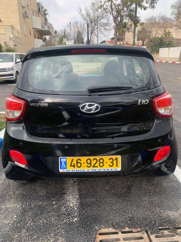 יונדאי i10