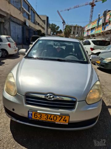 יונדאי אקסנט i25