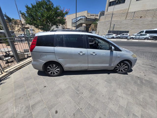 מודעת רכב מאזדה 5