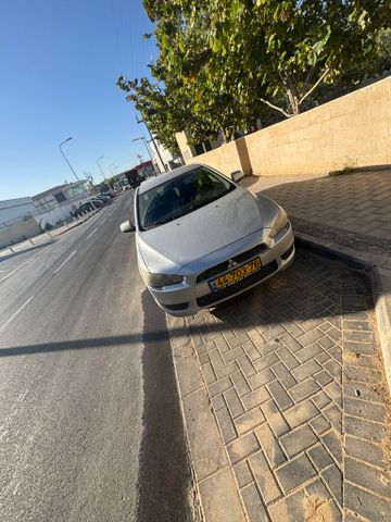מיצובישי לנסר