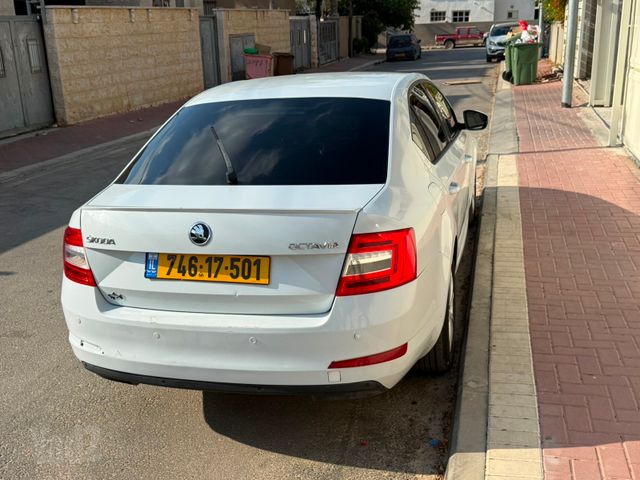 סקודה אוקטביה