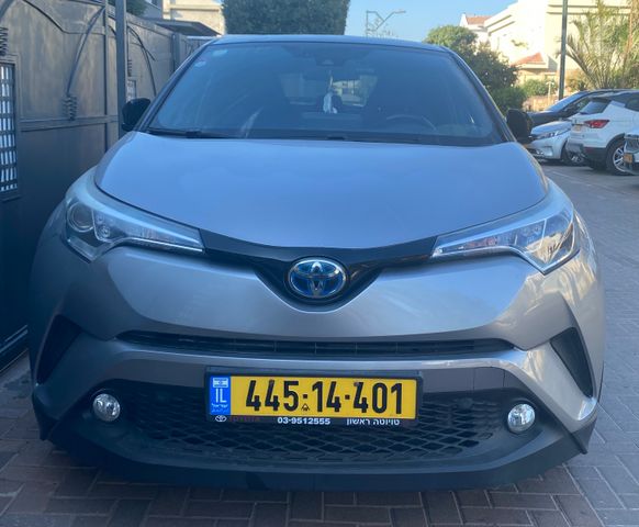 טויוטה C-HR