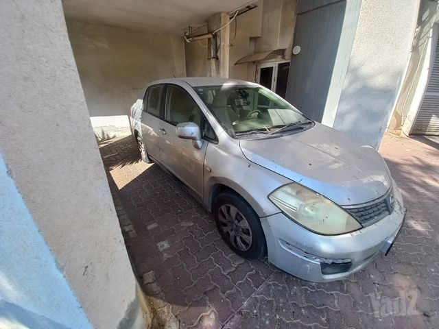 ניסאן טידה