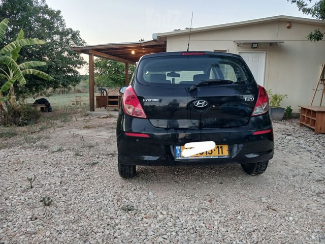 יונדאי i20