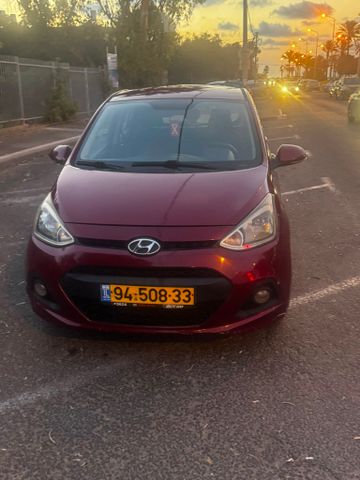 יונדאי i10