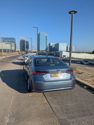 טויוטה קורולה