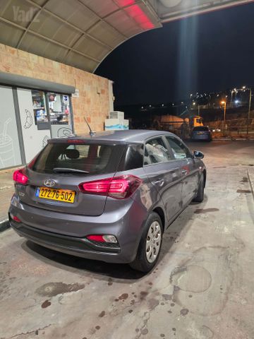 יונדאי i20