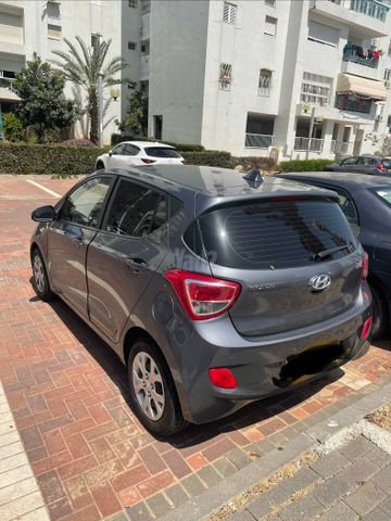יונדאי i10