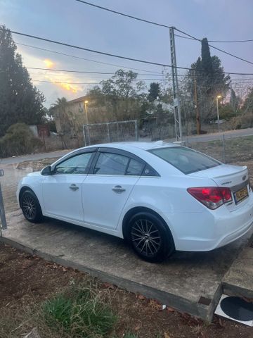 שברולט קרוז