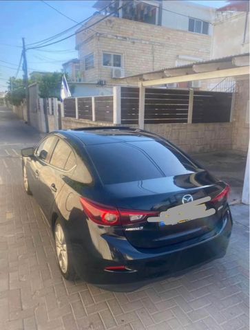 מאזדה 3