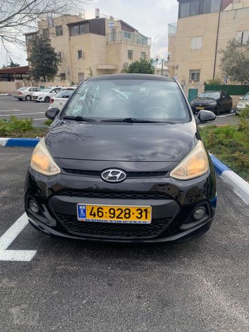 יונדאי i10