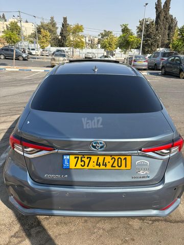 מודעת רכב טויוטה קורולה