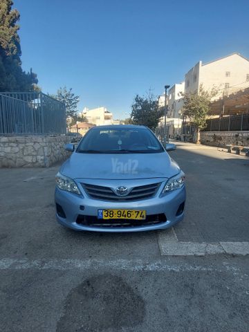 טויוטה קורולה