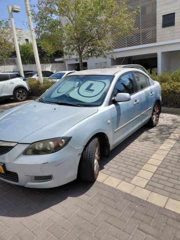 מאזדה 3