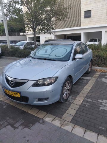 מאזדה 3