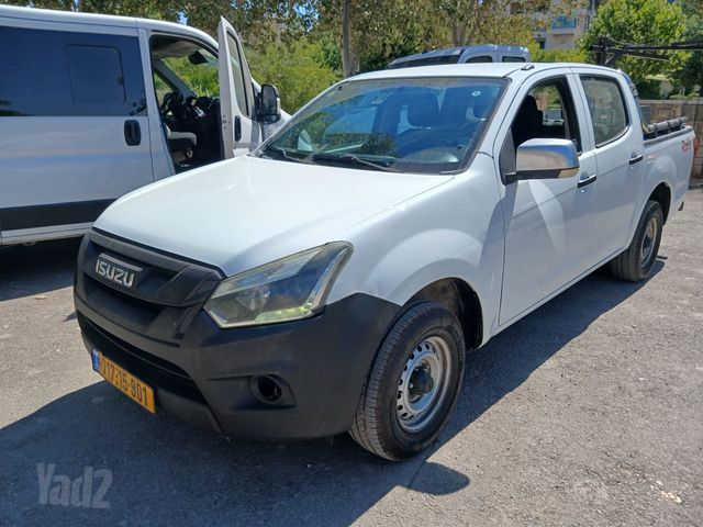 מודעת רכב איסוזו די-מקס