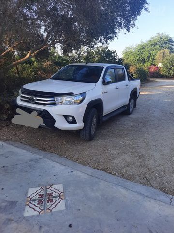 טויוטה היילקס