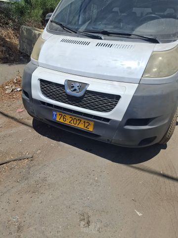 פיג'ו בוקסר
