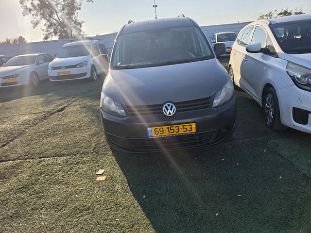 פולקסווגן קאדי