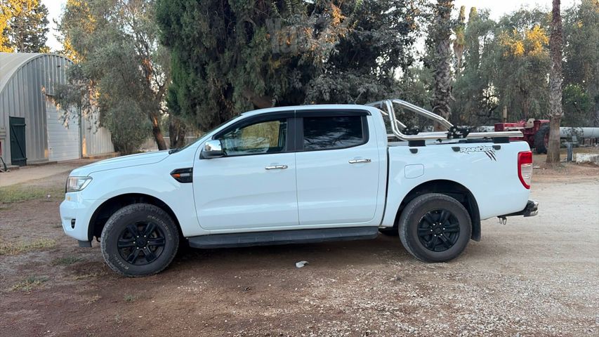 מודעת רכב פורד ריינג'ר