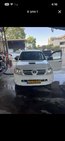 טויוטה היילקס ויגו
