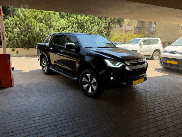 מודעת רכב איסוזו די-מקס
