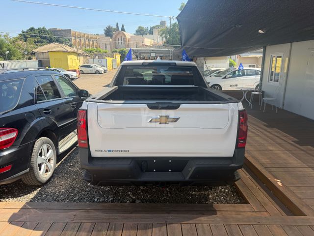 שברולט סילברדו EV