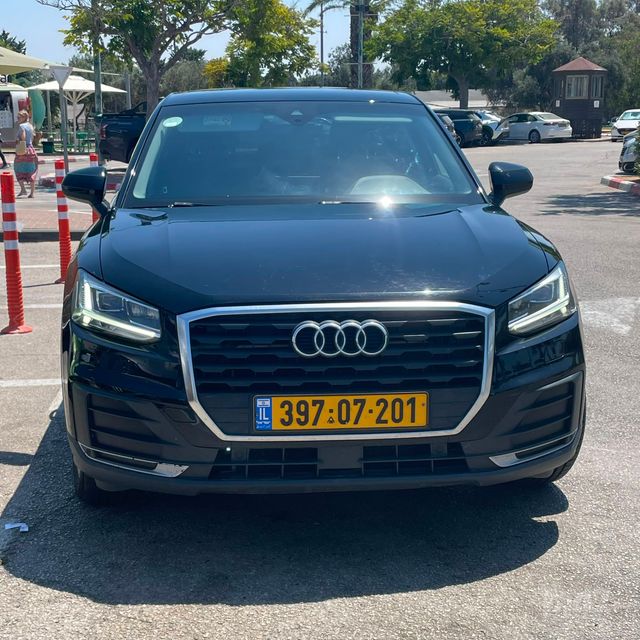 אאודי Q2