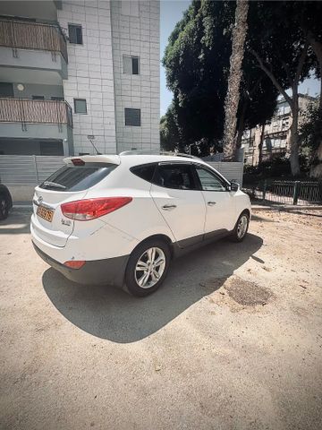יונדאי ix35