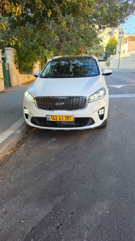 קיה סורנטו