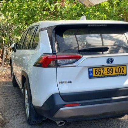 טויוטה RAV4