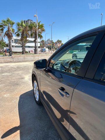 מודעת רכב מאזדה CX-5