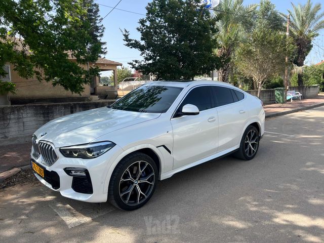 ב מ וו X6