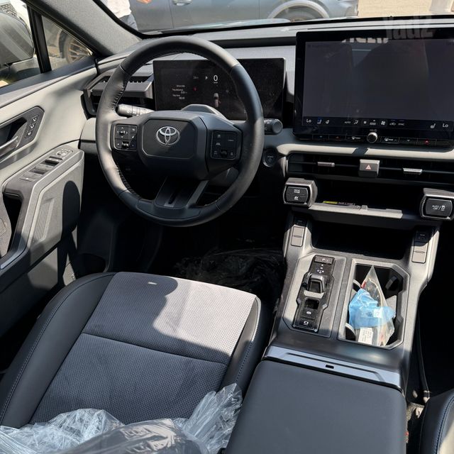 טויוטה RAV4