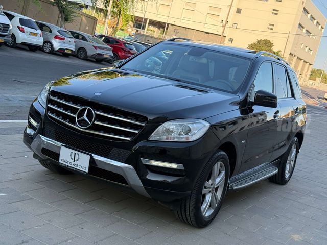 ML Luxury ML 350 אוט׳ בנזין 3.5 (306 כ״ס)
