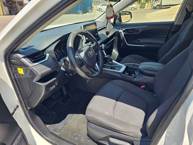 טויוטה RAV4