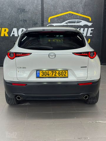 מאזדה CX-30