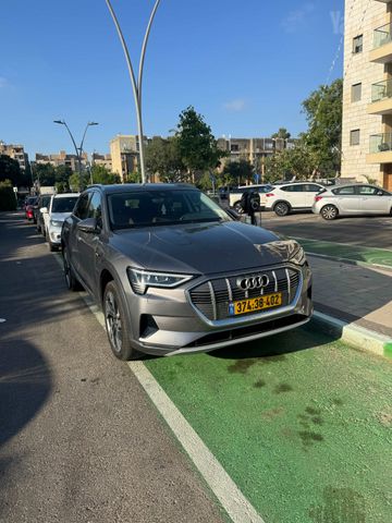 אאודי E-tron
