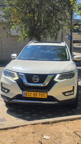 מודעת רכב ניסאן אקס טרייל