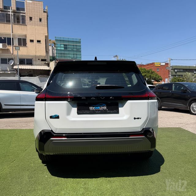 טויוטה RAV4