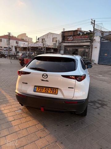 מאזדה CX-30